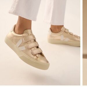 Veja ChromeFree Recife Sneakers size 39 - Anthropologie gold and white